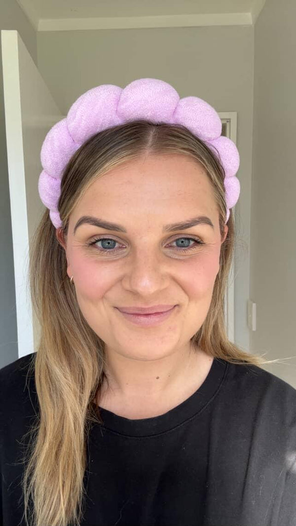 Neutral Pink blush (Shade 7 foundation)